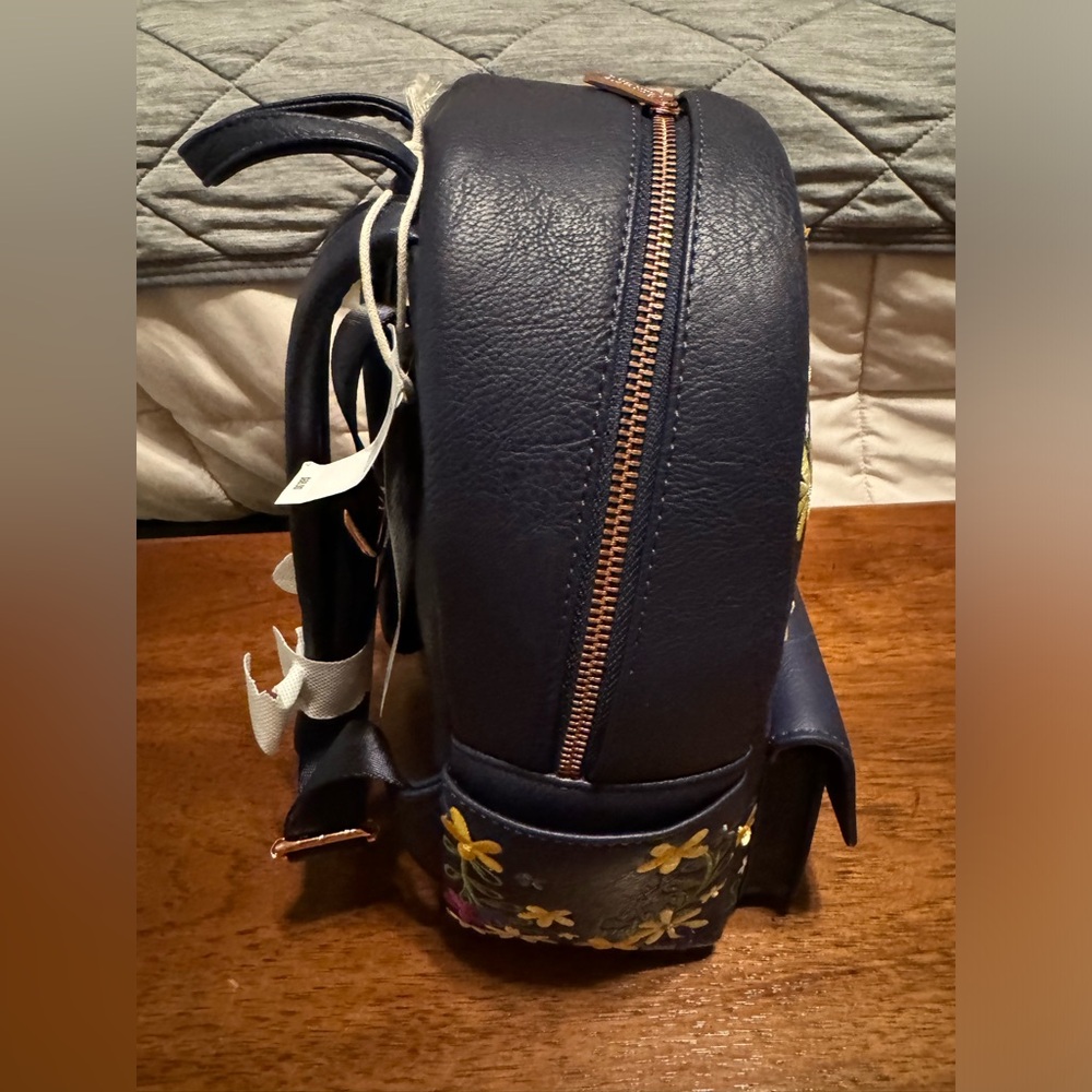 NWT Luisa Encanto LOUNGEFLY - Picture 3 of 5